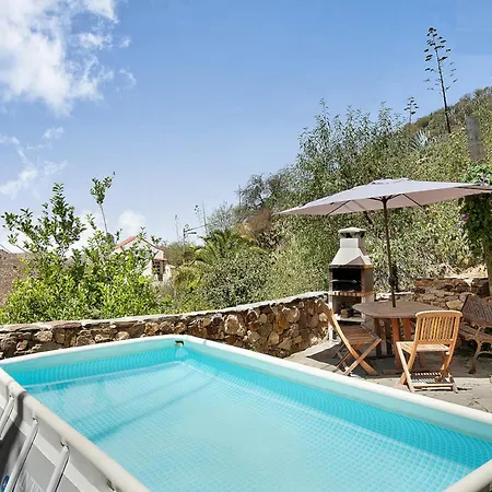 House Sleeps6-parking-garden-pool In Summer-pet Villa *